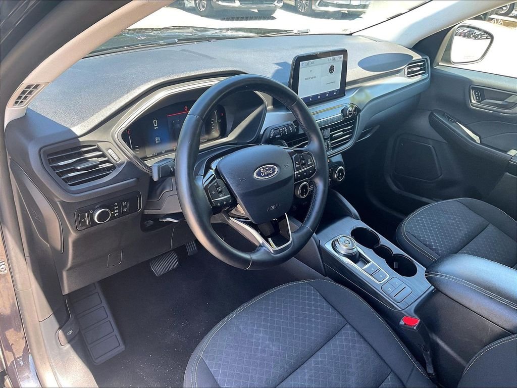 Used 2024 Black Ford Active image 8