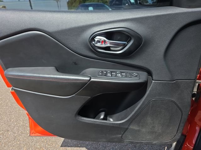 2021 Jeep Cherokee Trailhawk - Photo 17