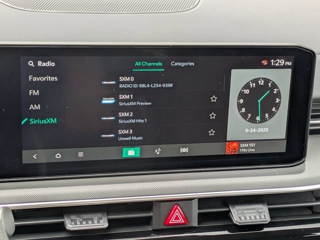2026 Kia K5 LXS - Photo 18