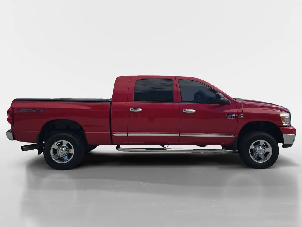 Used 2008 Flame Red Clearcoat Dodge SXT image 2