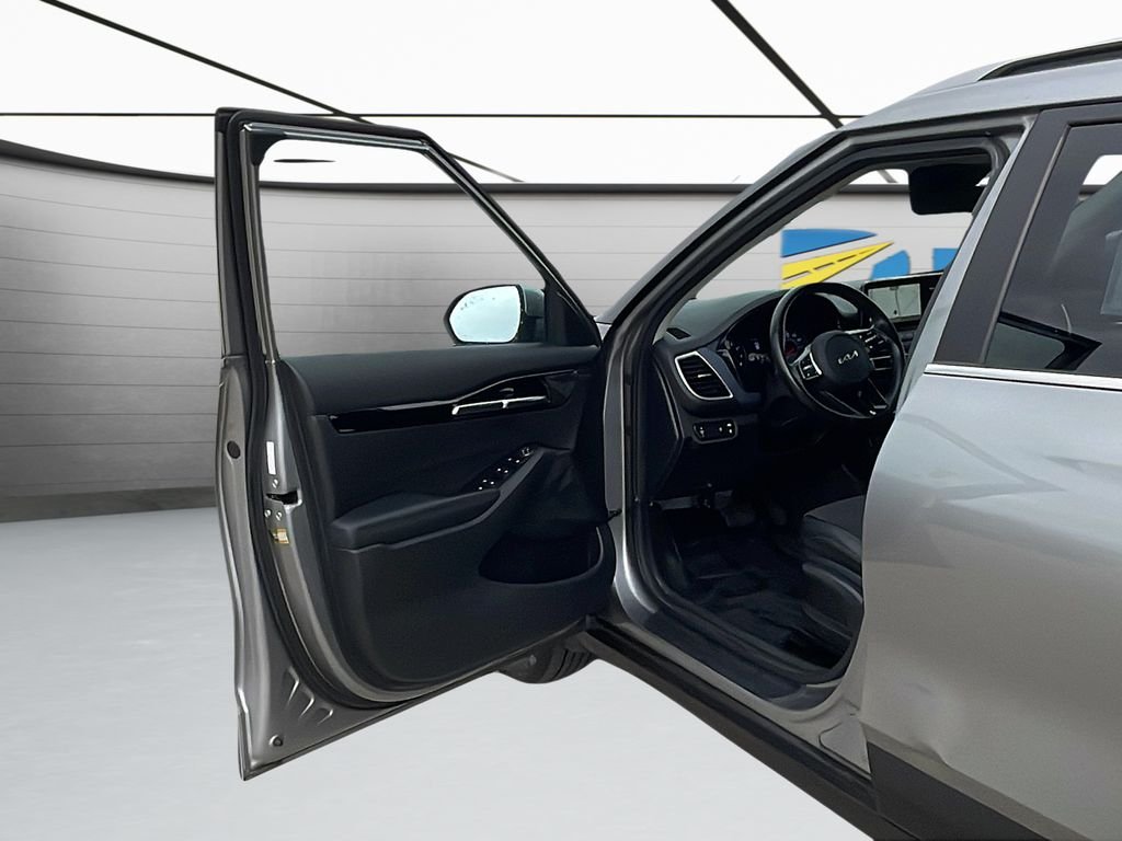 Used 2023 Gray Kia S image 35