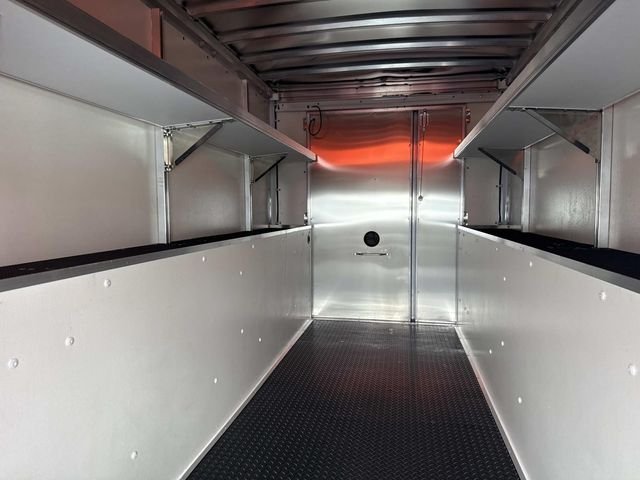 New 2027 Oxford White Ford E-350 SRW image 7