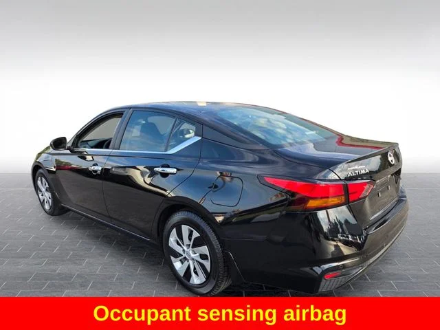 Used 2024 Black Nissan 2.5 S image 6