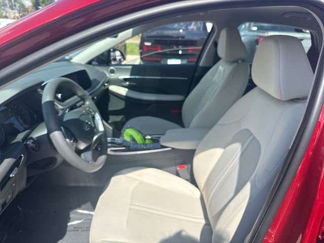 Used 2023 Red Hyundai SEL image 13