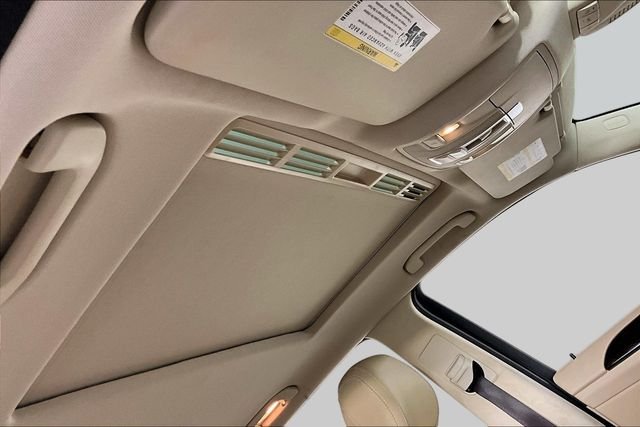 Used 2017  Mercedes-Benz GLE 350 image 24