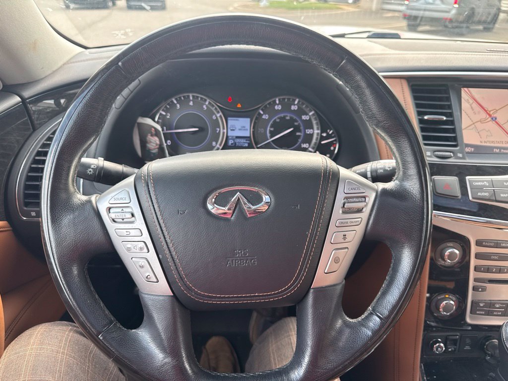 Used 2019 White INFINITI LUXE image 7