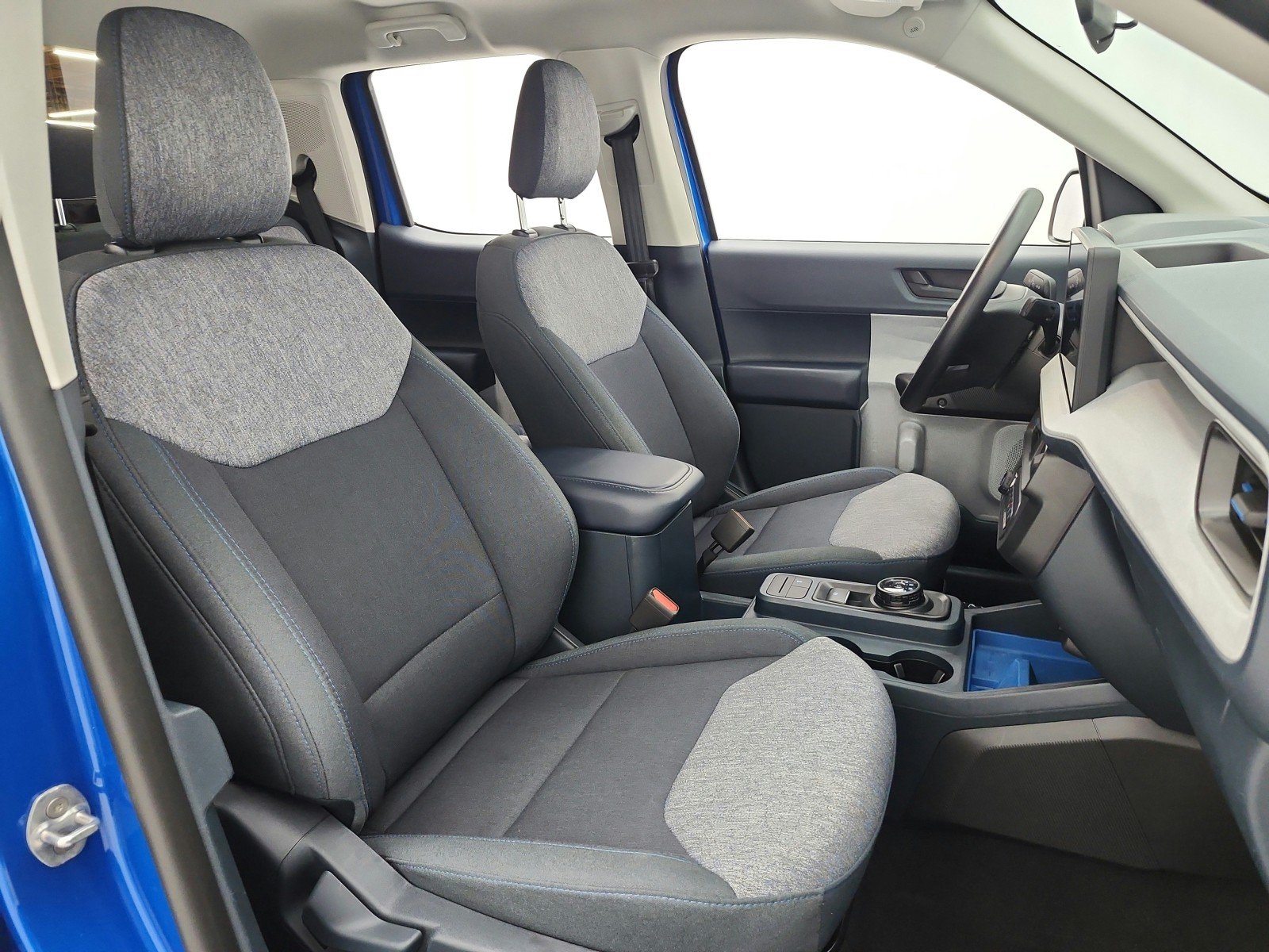 Used 2026 Velocity Blue Ford XLT image 18