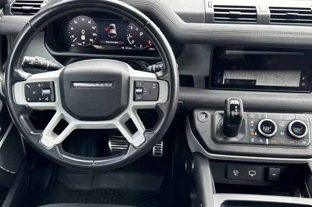 Used 2023 White Land Rover S image 13