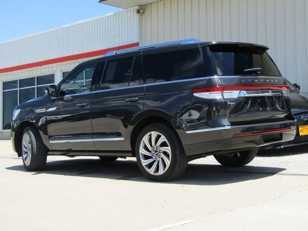 Used 2023 Starlight Lincoln Reserve image 10
