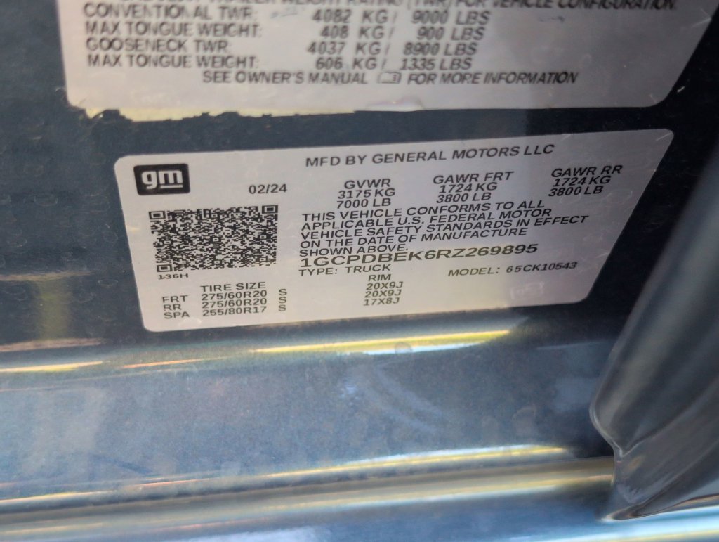 Used 2024 Blue Chevrolet Custom image 30