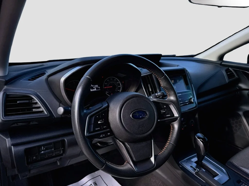 Used 2018 Gray Subaru 2.0i Premium image 9