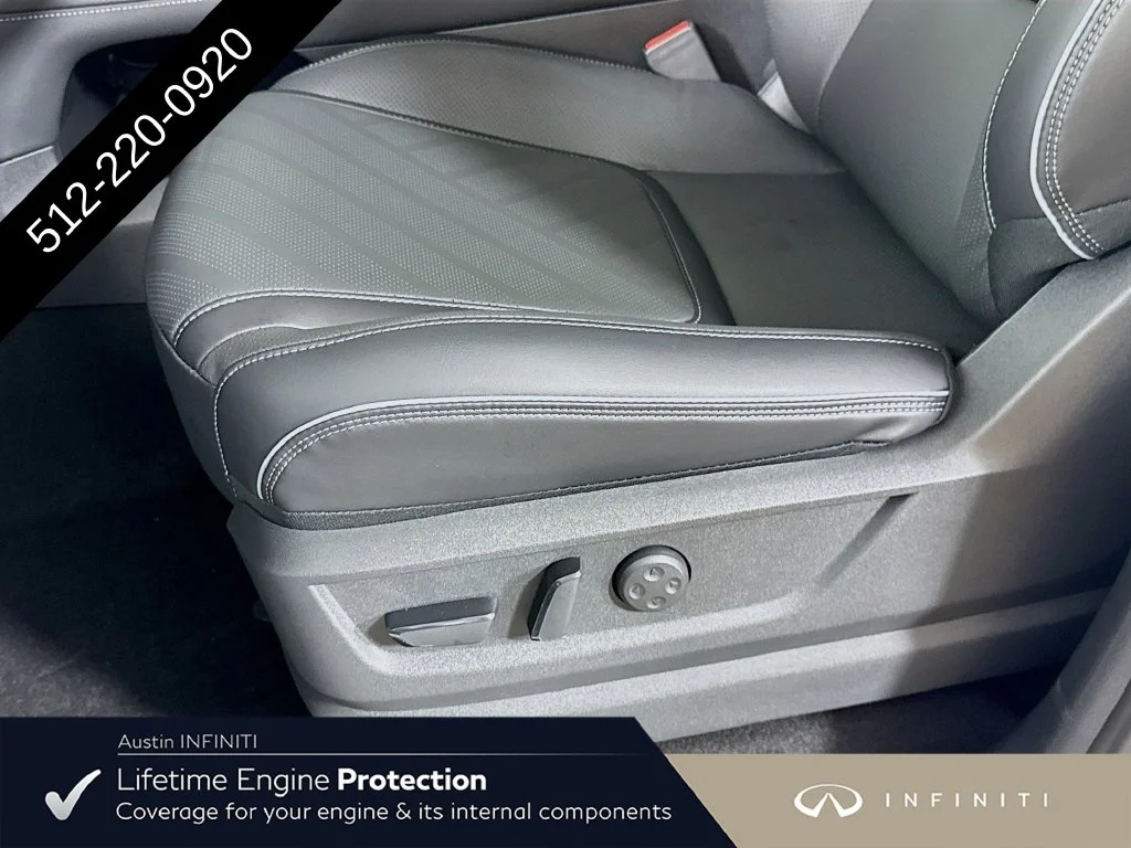 New 2027 White INFINITI LUXE image 25