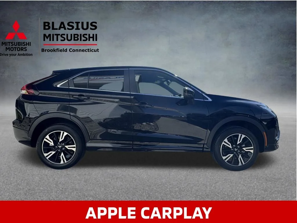 New 2025 Black Mitsubishi SEL image 5