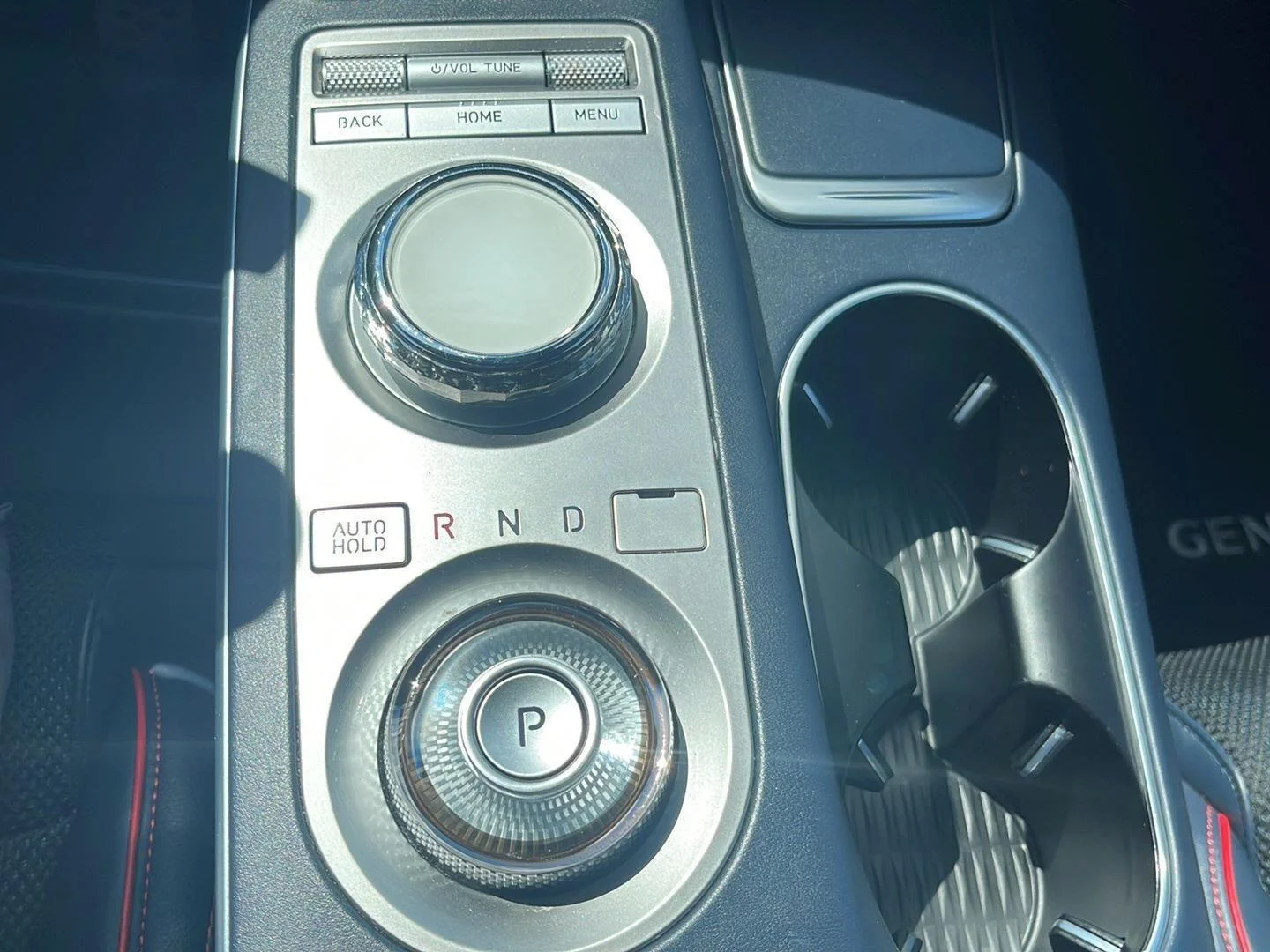 Used 2022 Savile Silver Genesis 2.5T image 29