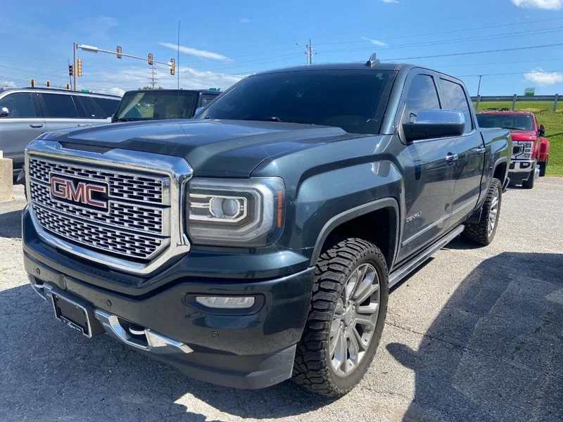 Used 2017 Dark Slate Metallic GMC Denali image 4