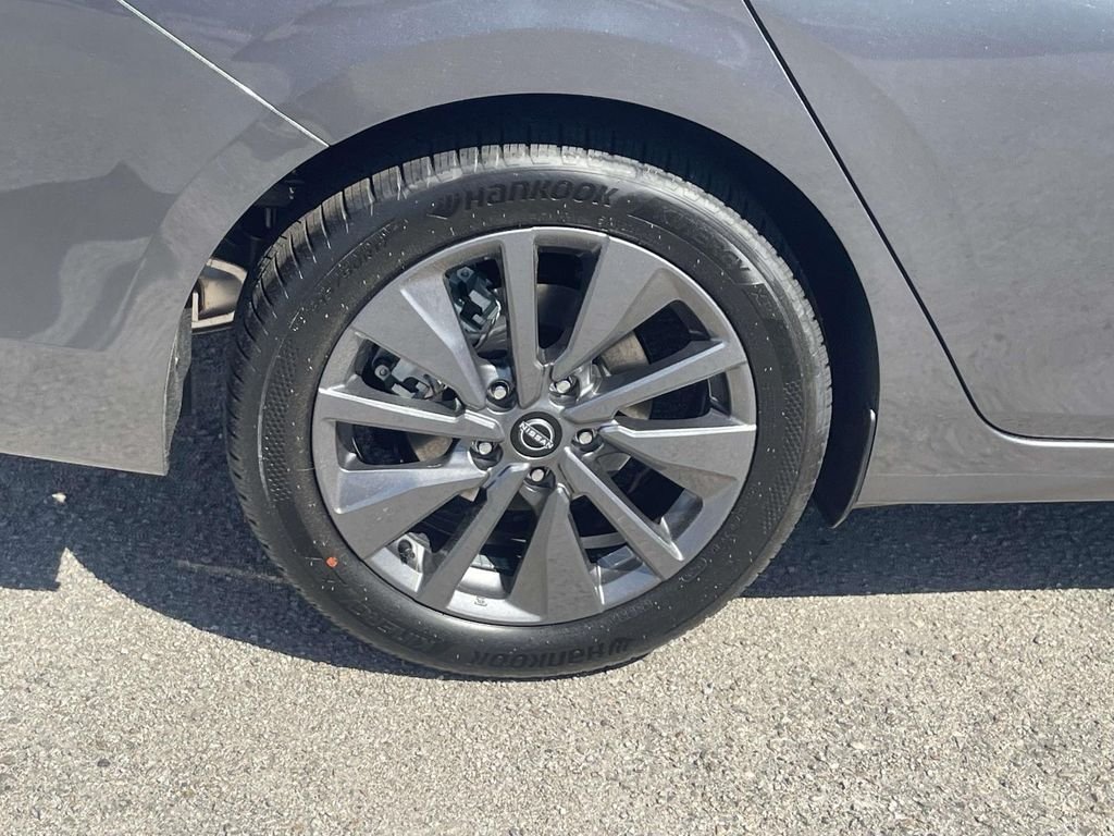 New 2026 Gun Metallic Nissan SL image 7