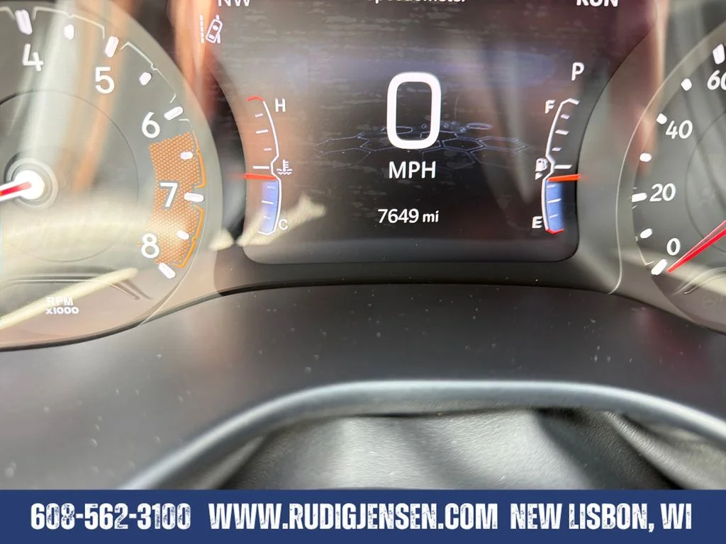 Used 2025 White Jeep Limited image 16
