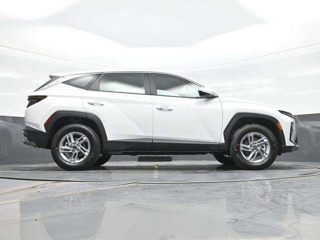 New 2026 White Hyundai SE AWD image 24