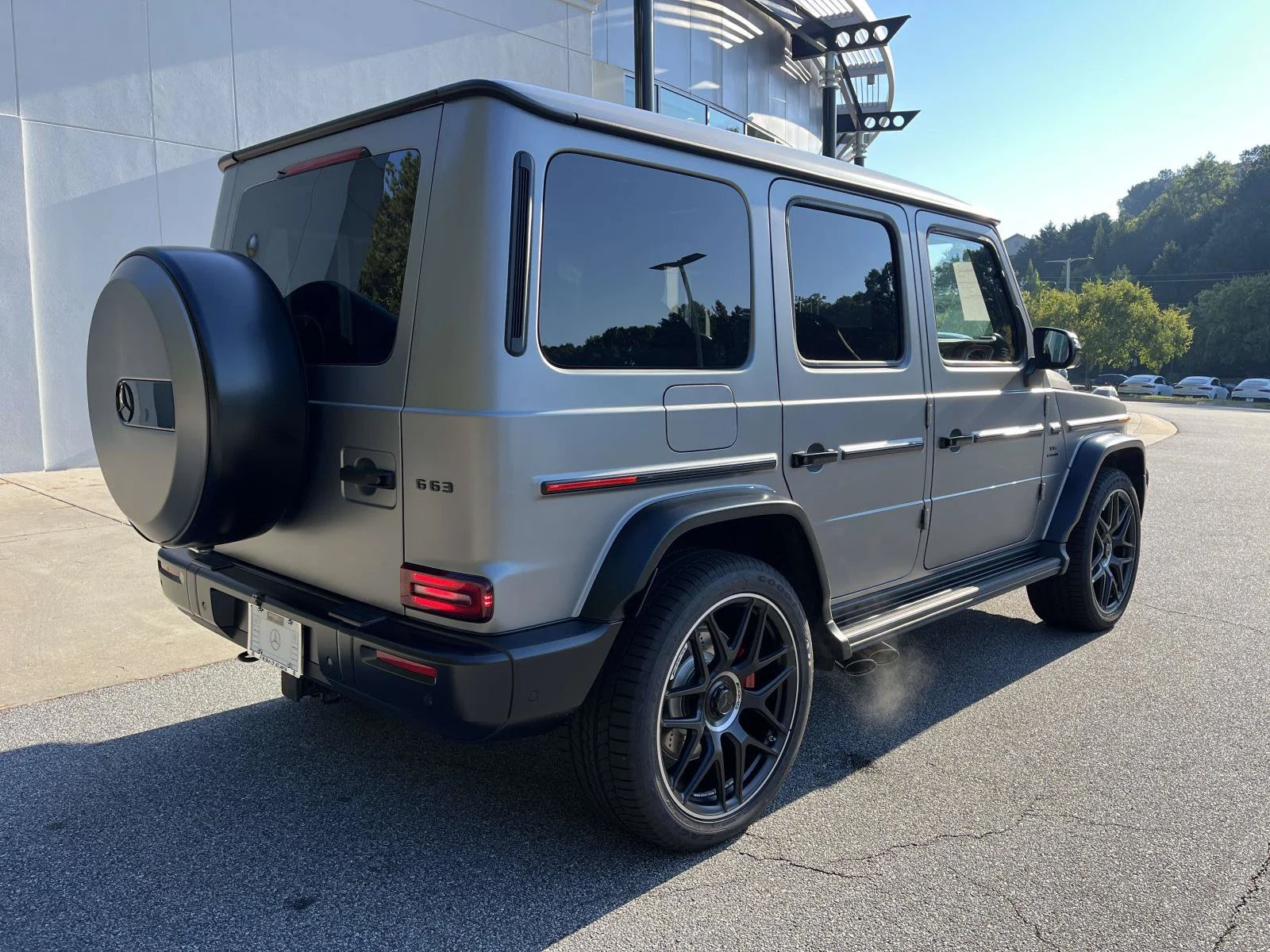 New 2027 MANUFAKTUR Platinum magno Mercedes-Benz AMG® G 63 SUV image 7