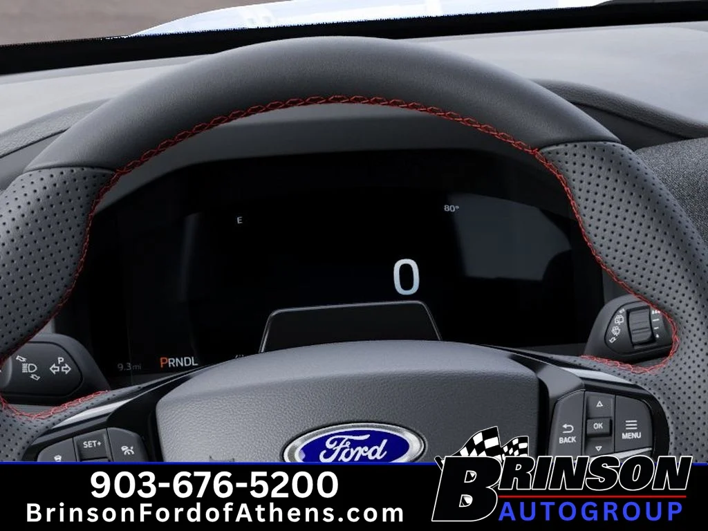 New 2027 Star White Metallic Tri-Coat Ford ST-Line image 13