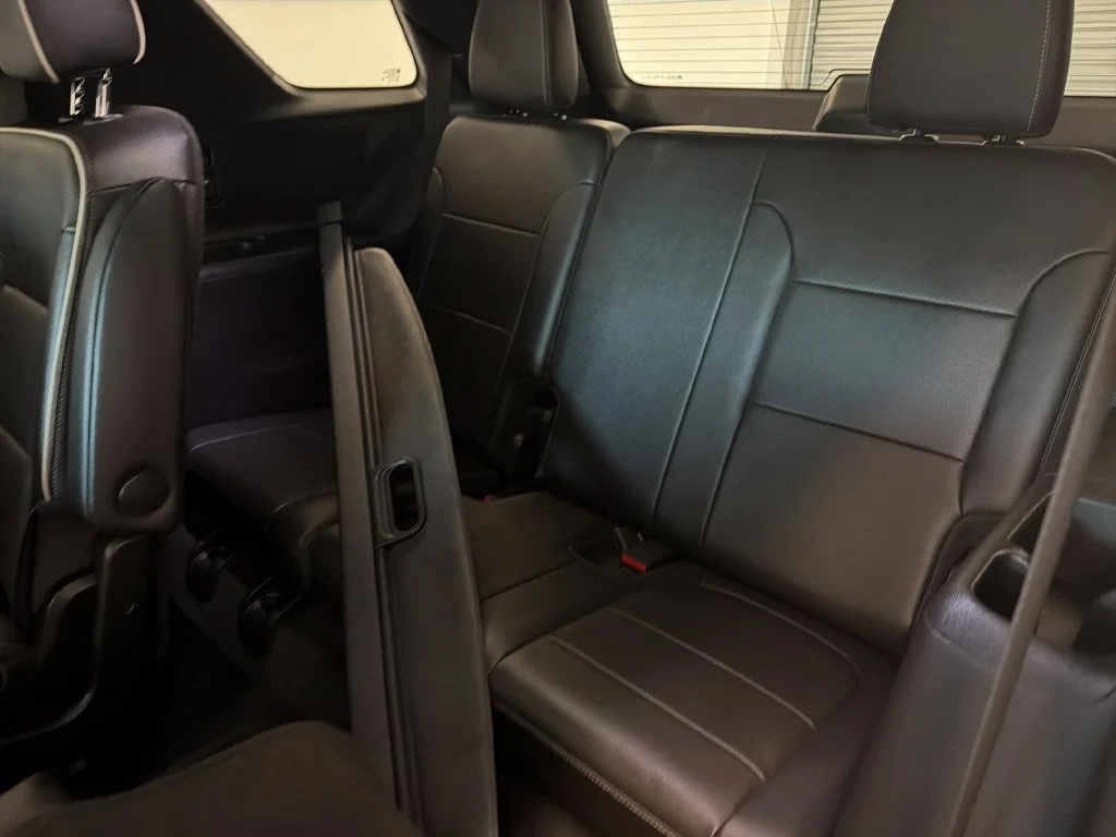 Used 2022 Black Chevrolet Premier image 17