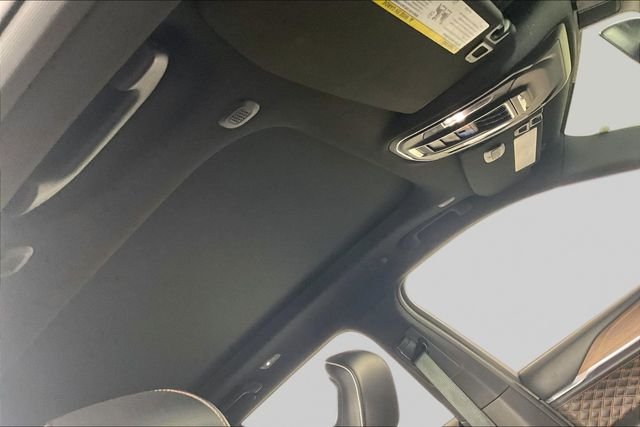 Used 2025 Gray Jeep Summit image 26