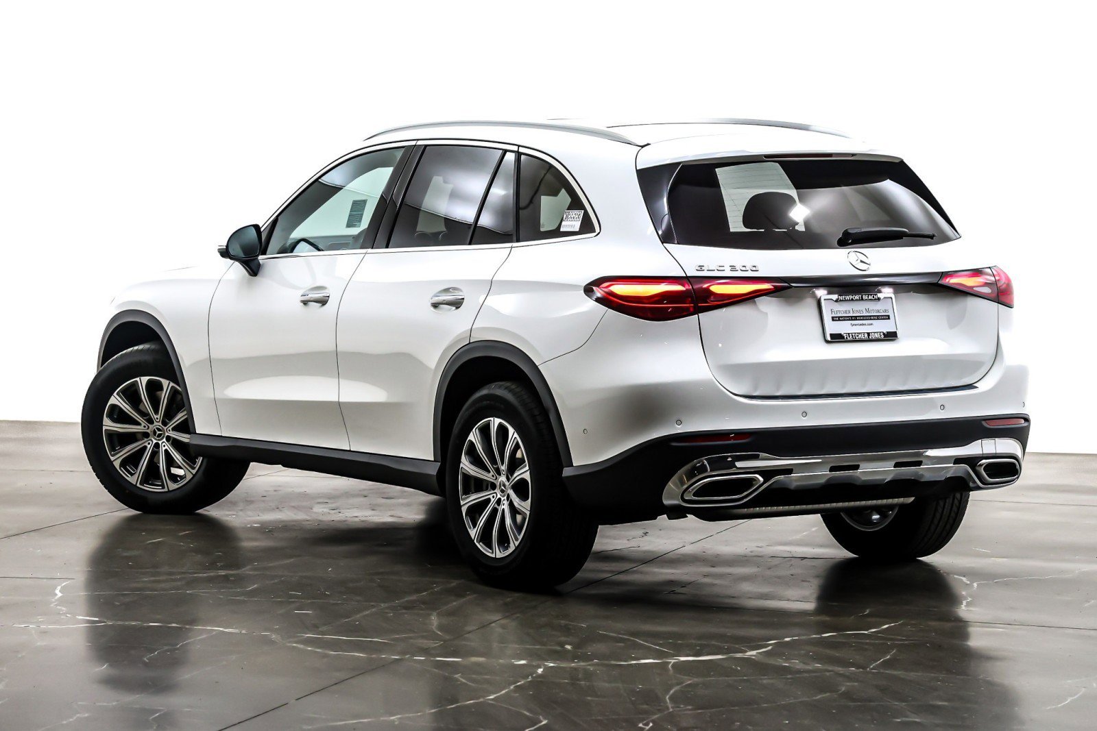 New 2026 Polar White Mercedes-Benz GLC 300 SUV image 31