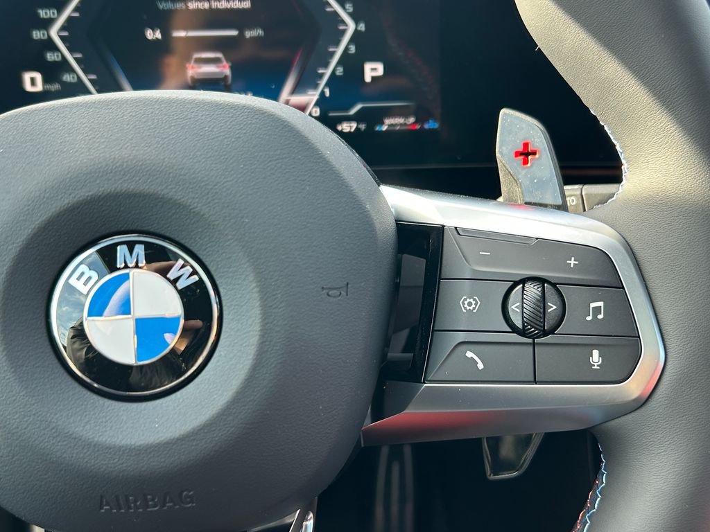 New 2026 Space Silver Metallic BMW M35i image 20
