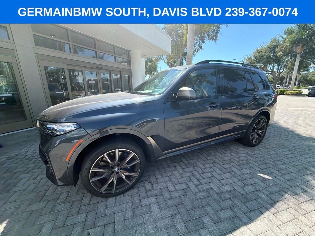 Used 2020 Gray Metallic BMW M50i image 3