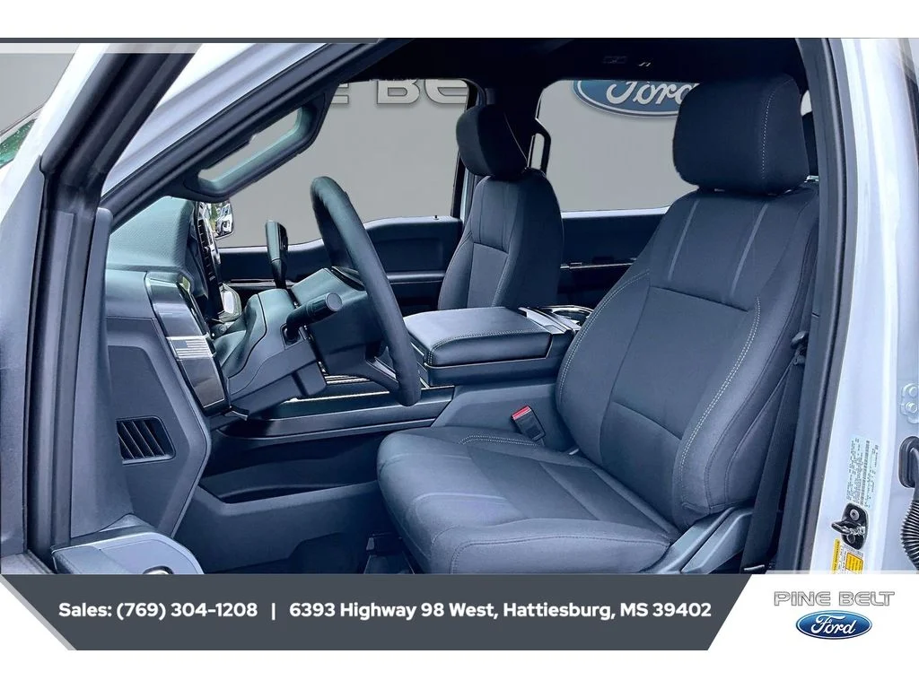 New 2026 Oxford White Ford STX® image 19