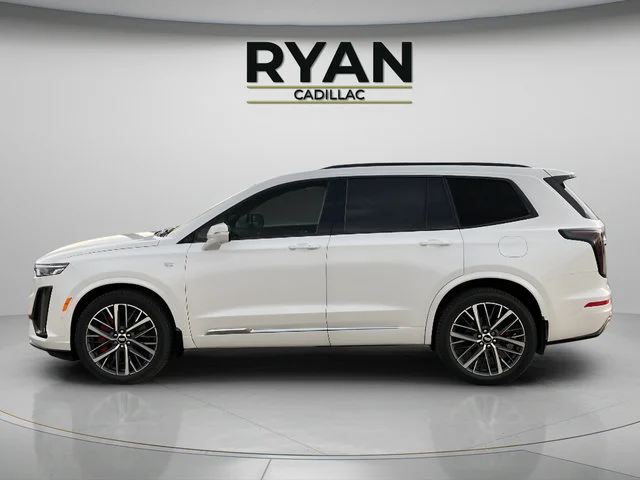 Certified Used 2023 CRYSTAL WHITE TRICOAT Cadillac AWD Sport image 4