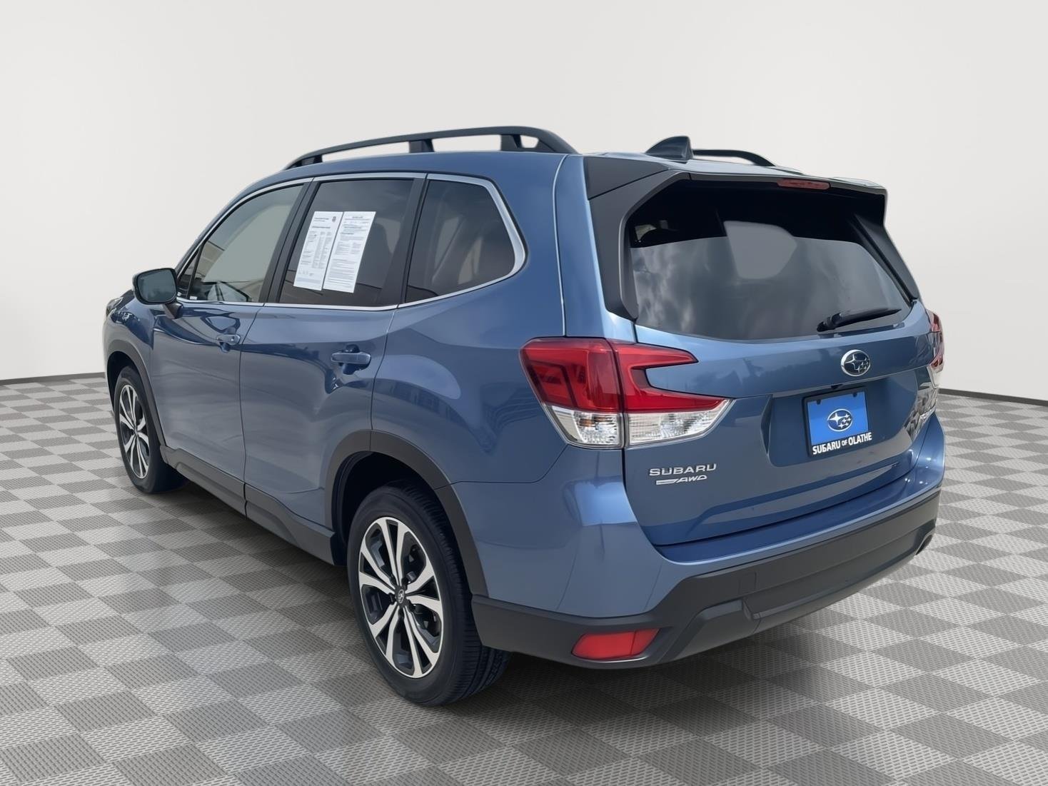 Certified Used 2024 Horizon Blue Pearl Subaru Limited image 12