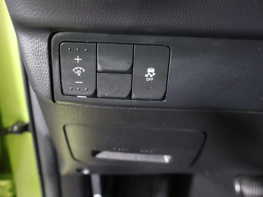 Used 2014 Green Kia Base image 28