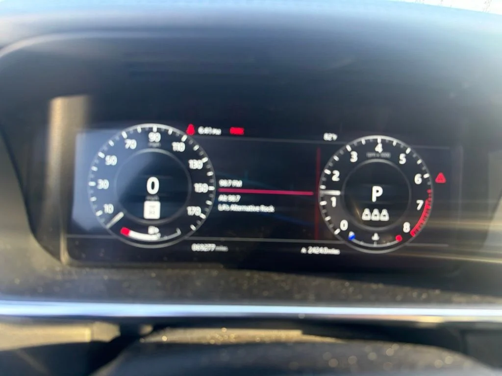 Used 2022  Land Rover Westminster image 9