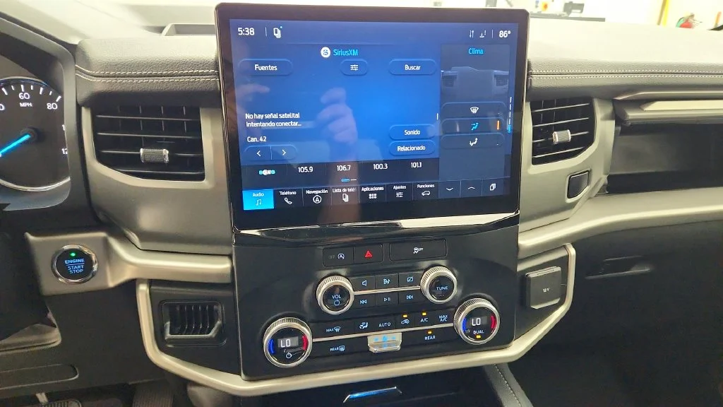 Used 2024 Gray Ford XLT image 16