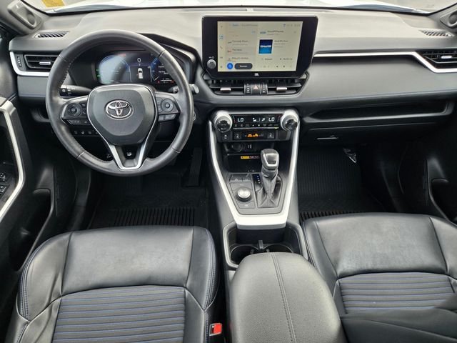 Used 2024 Off-white Toyota XSE image 9