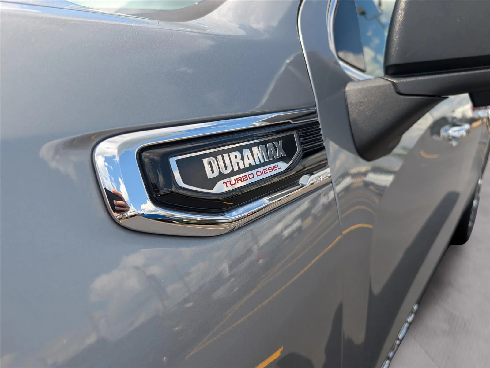 Used 2024 Sterling Metallic GMC Denali image 33