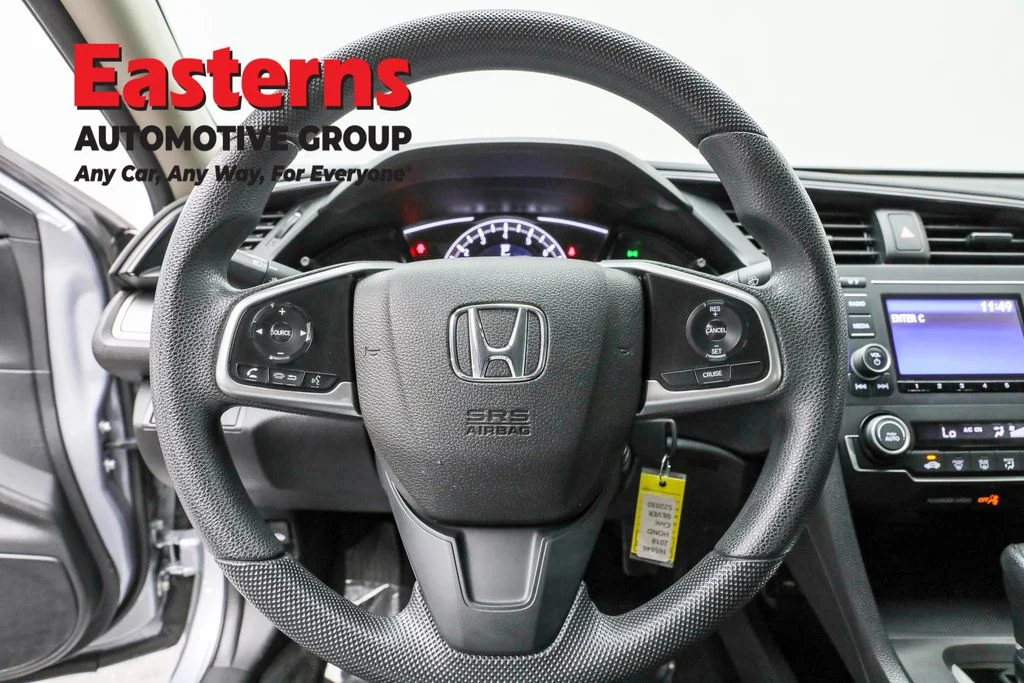Used 2018 Silver Honda LX image 10