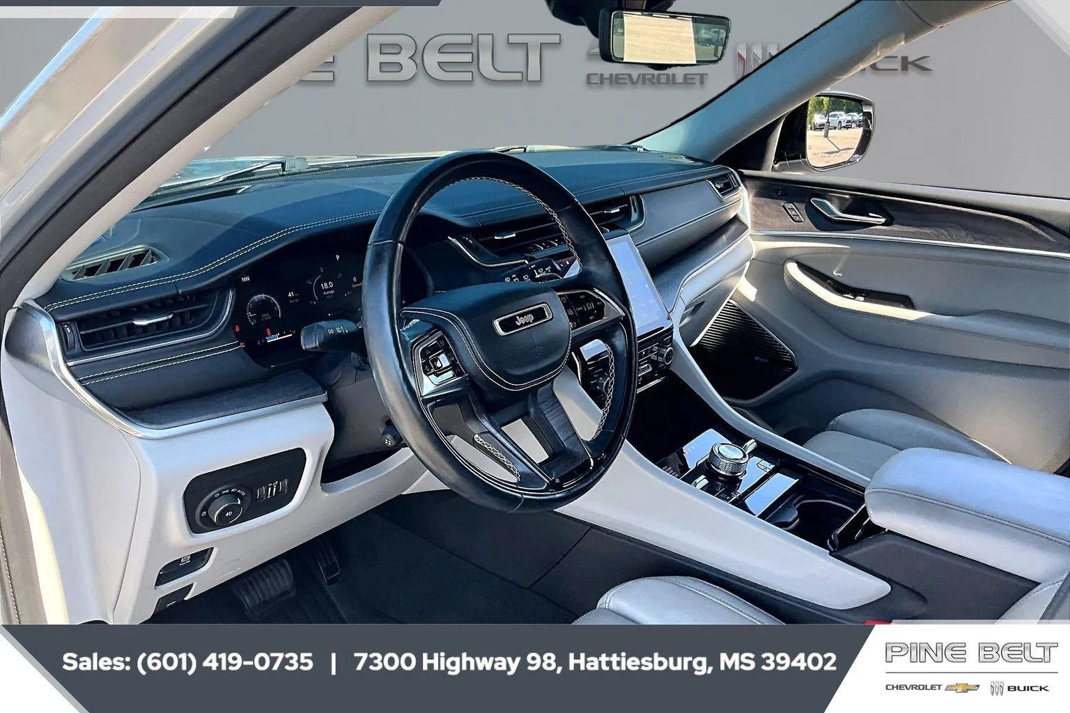 Used 2021 Silver Zynith Jeep Overland image 12