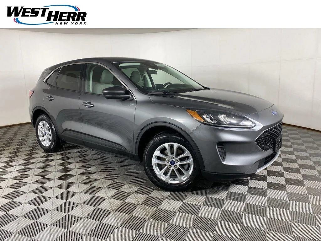 Used 2022 Carbonized Gray Metallic Ford SE image 1