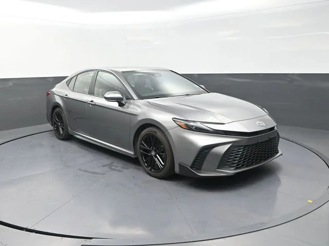 Used 2025  Toyota SE image 10