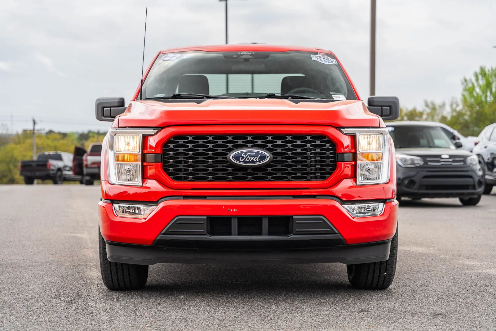 Used 2022 Red Ford XL image 1