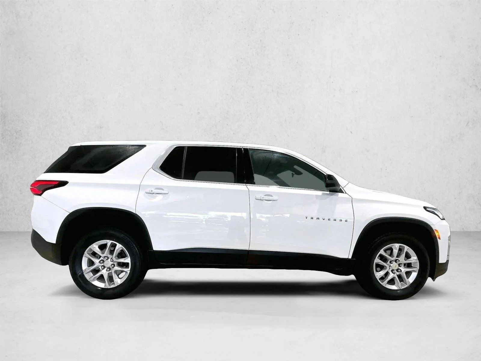 Used 2023 Summit White Chevrolet LS image 5