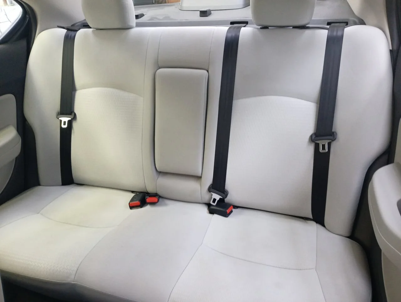 Used 2024 Graphite Gray Mitsubishi ES image 14