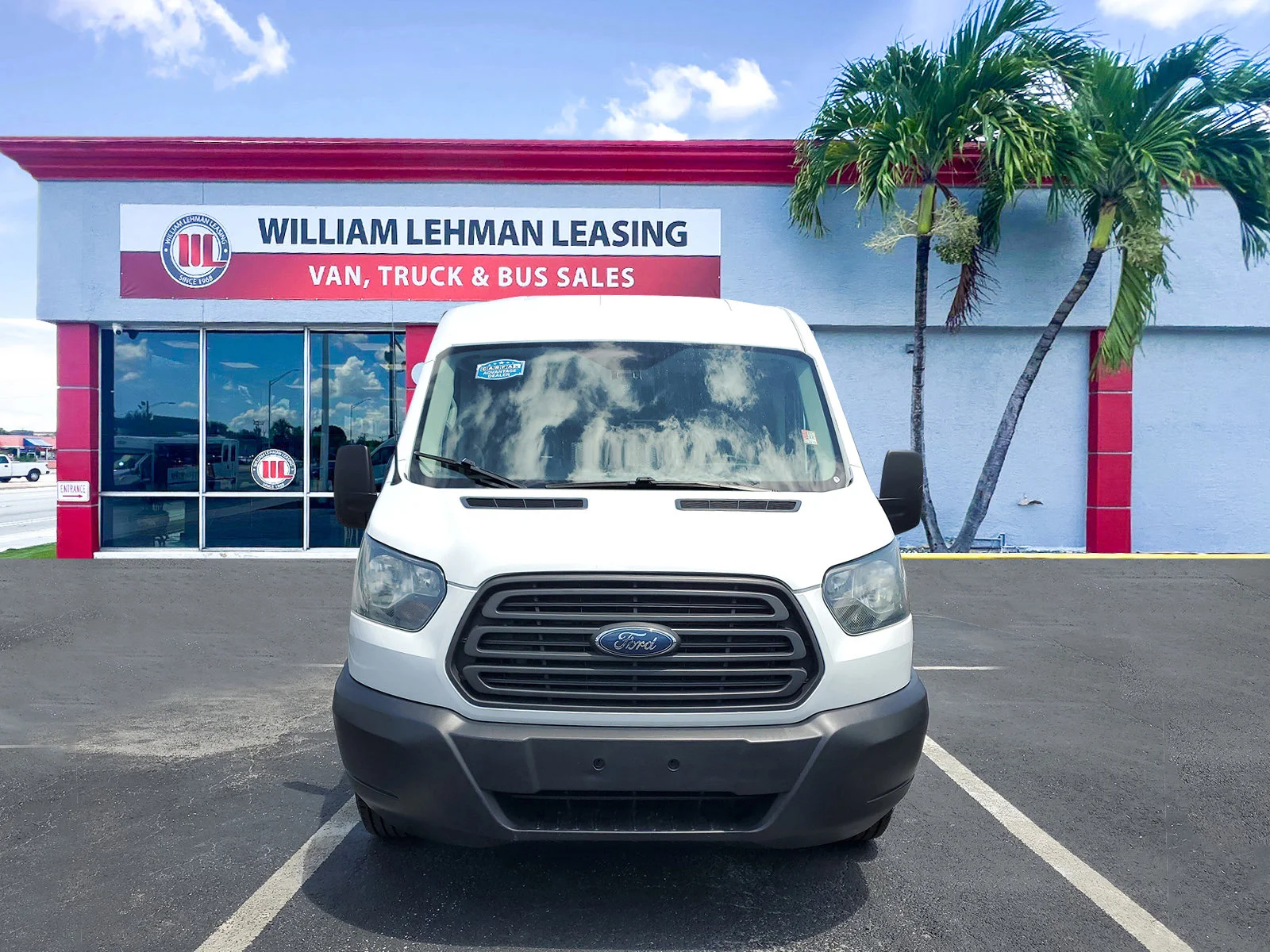 2015 Ford Transit XLT - Photo 3
