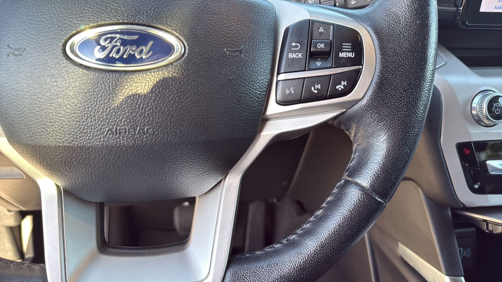 Used 2023 White Ford XLT image 14