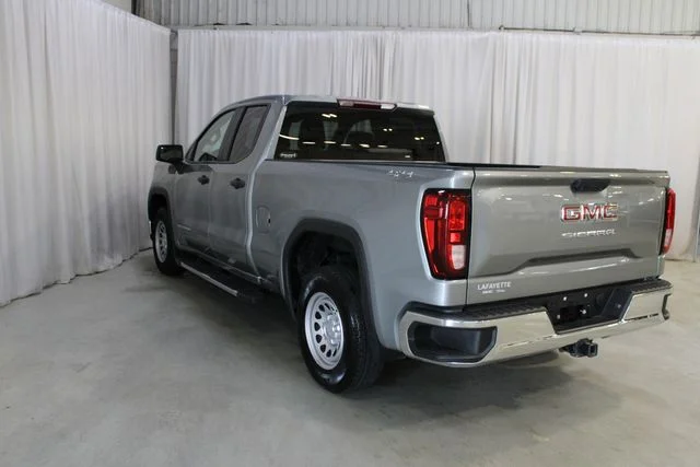 Used 2023 Silver GMC Pro image 25