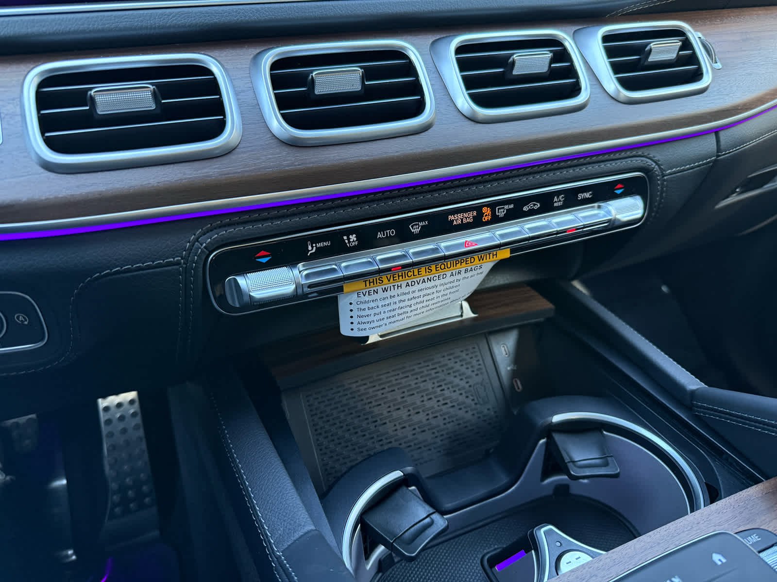 New 2026 MANUFAKTUR Alpine Grey Mercedes-Benz AMG® GLE 53 image 19