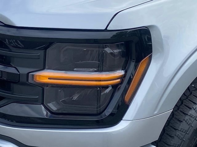New 2026 Silver Ford XLT image 4