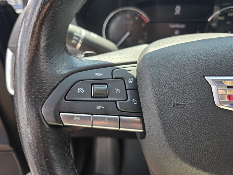 Used 2020 Shadow CADILLAC FWD 4DR SPORT image 31